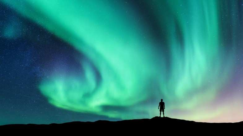 Visit the best places to see the northern lights such as Norway, Finland, Canada or Iceland