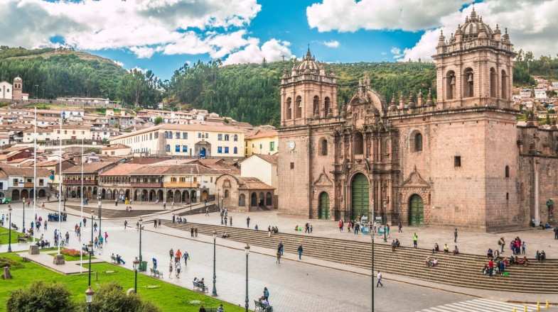 You can get from Lima to Cusco via plane or a bus
