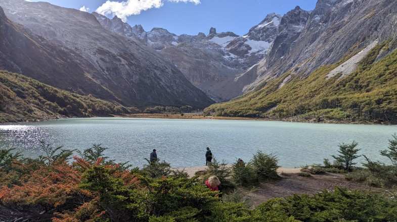 Add Laguna Esmeralda while your trip from Buenos Aires to Ushuaia.