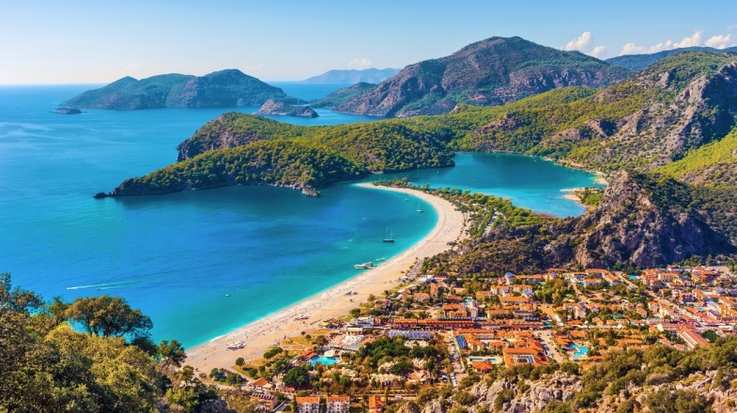 Head to Oludeniz beach if you have 5 days or less in Turkey.