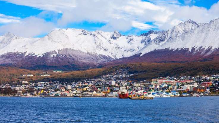 Traveling from Ushuaia to Antarctica is a once in a lifetime kind of trip, ideal for those who are serious about adventure, exploration and discovery.