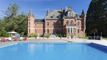 The 10 Best Chateaux to Stay in France