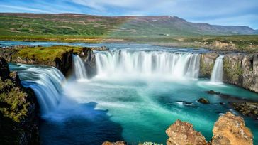 Iceland in Summer: Weather and Top Destinations