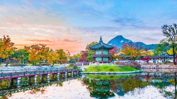 View the Gyeongbokgung Palace during fall in South Korea in September.