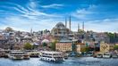 Find out the best time to visit Turkey and get this gorgeous view of Istanbul.