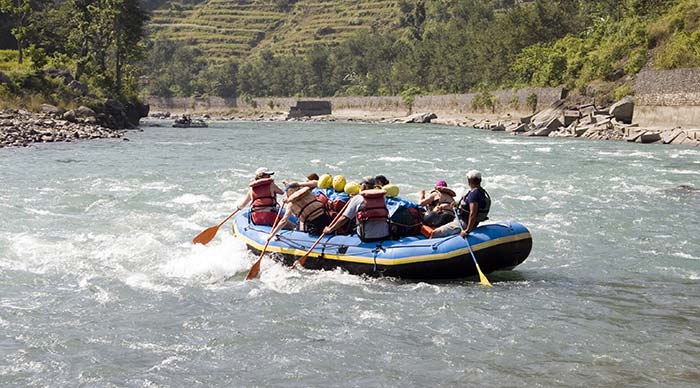  Whitewater rafting on lower seti river